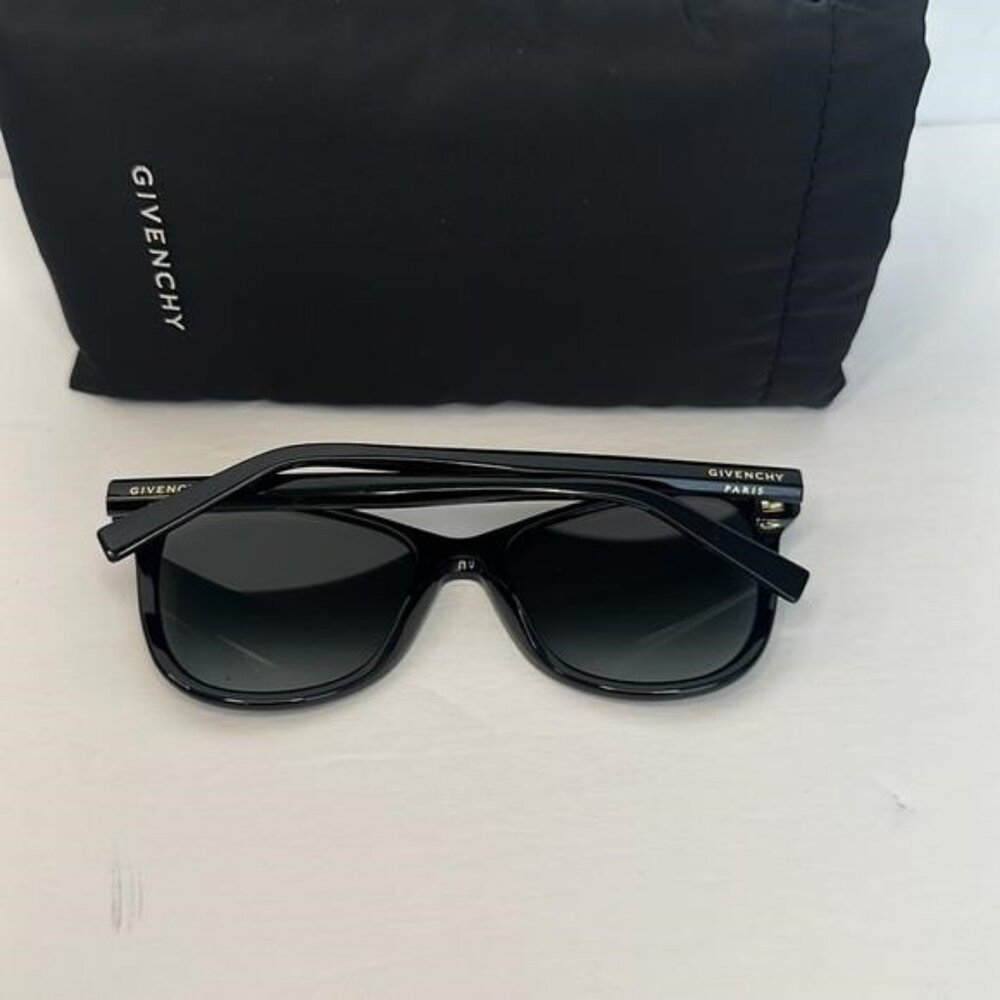 New Authentic GIVENCHY Black /Grey /Gold Acetate Frame Sunglasses -GV7198S - Picture 13 of 13